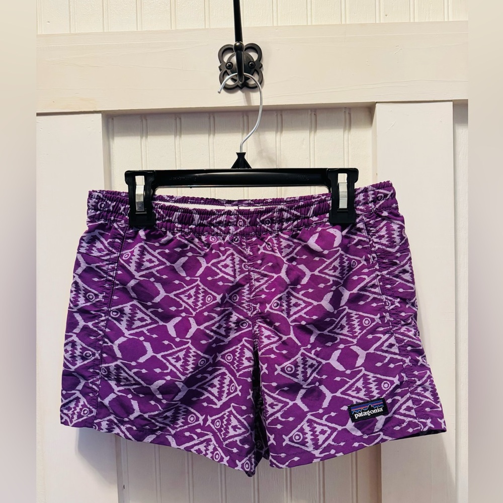 Patagonia Girl Shorts Size Large